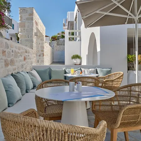 Kandiani Bleu Ciel Naousa (Paros)