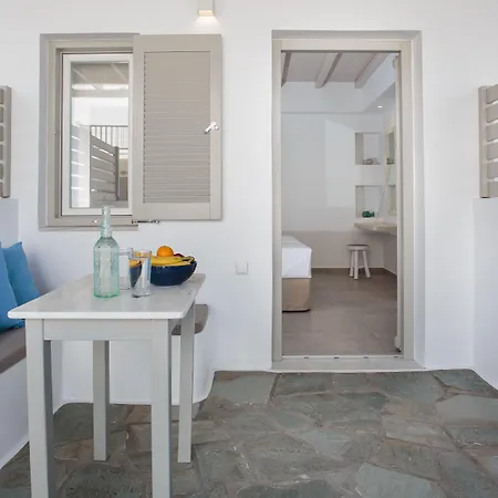 Kandiani Bleu Ciel Naousa (Paros)