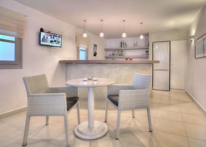 Ξενοδοχείο με διαμερίσματα Kandiani Bleu Ciel 4*